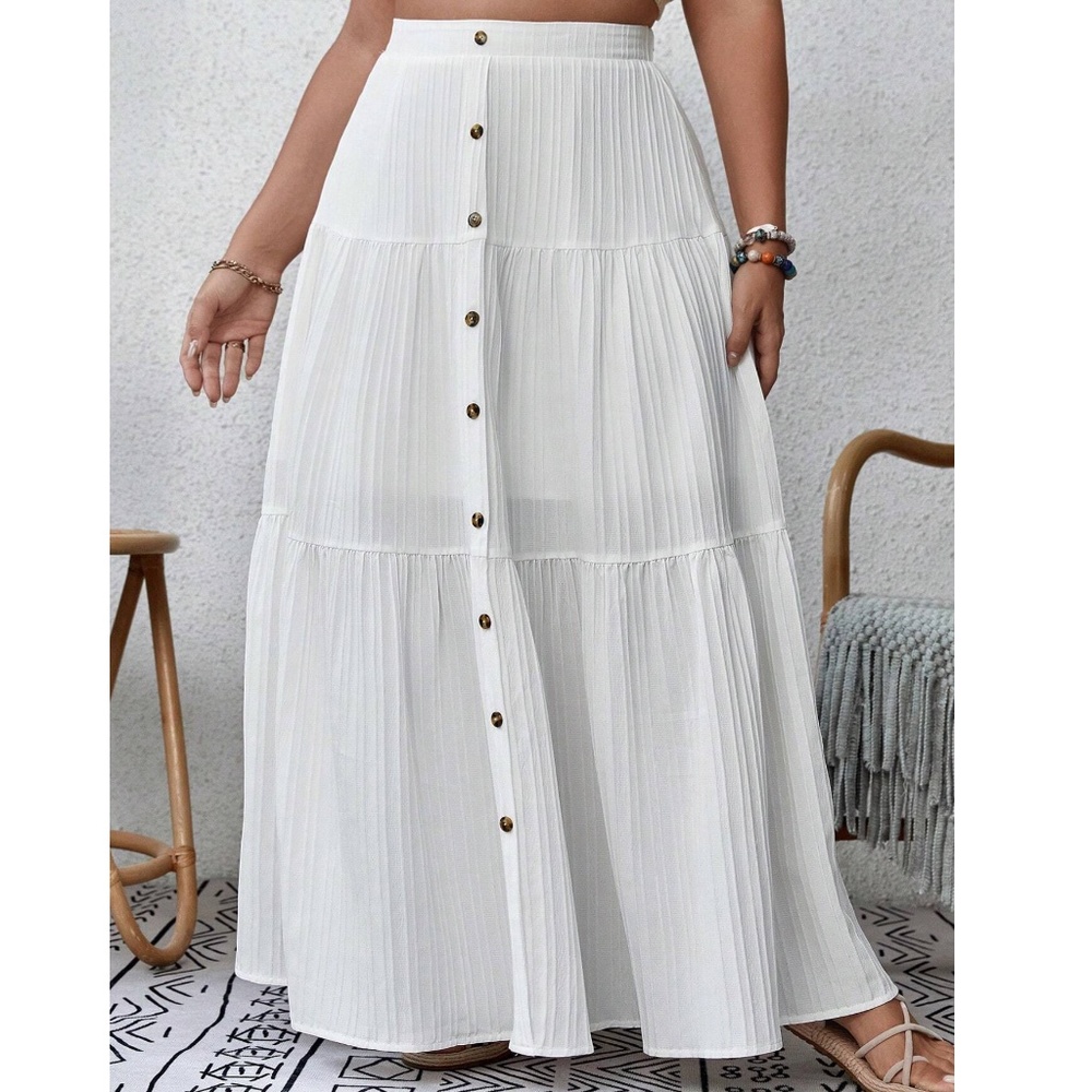 Plus Solid Button Detail Stretchy Waist Maxi Skirt - Picture 3 of 8